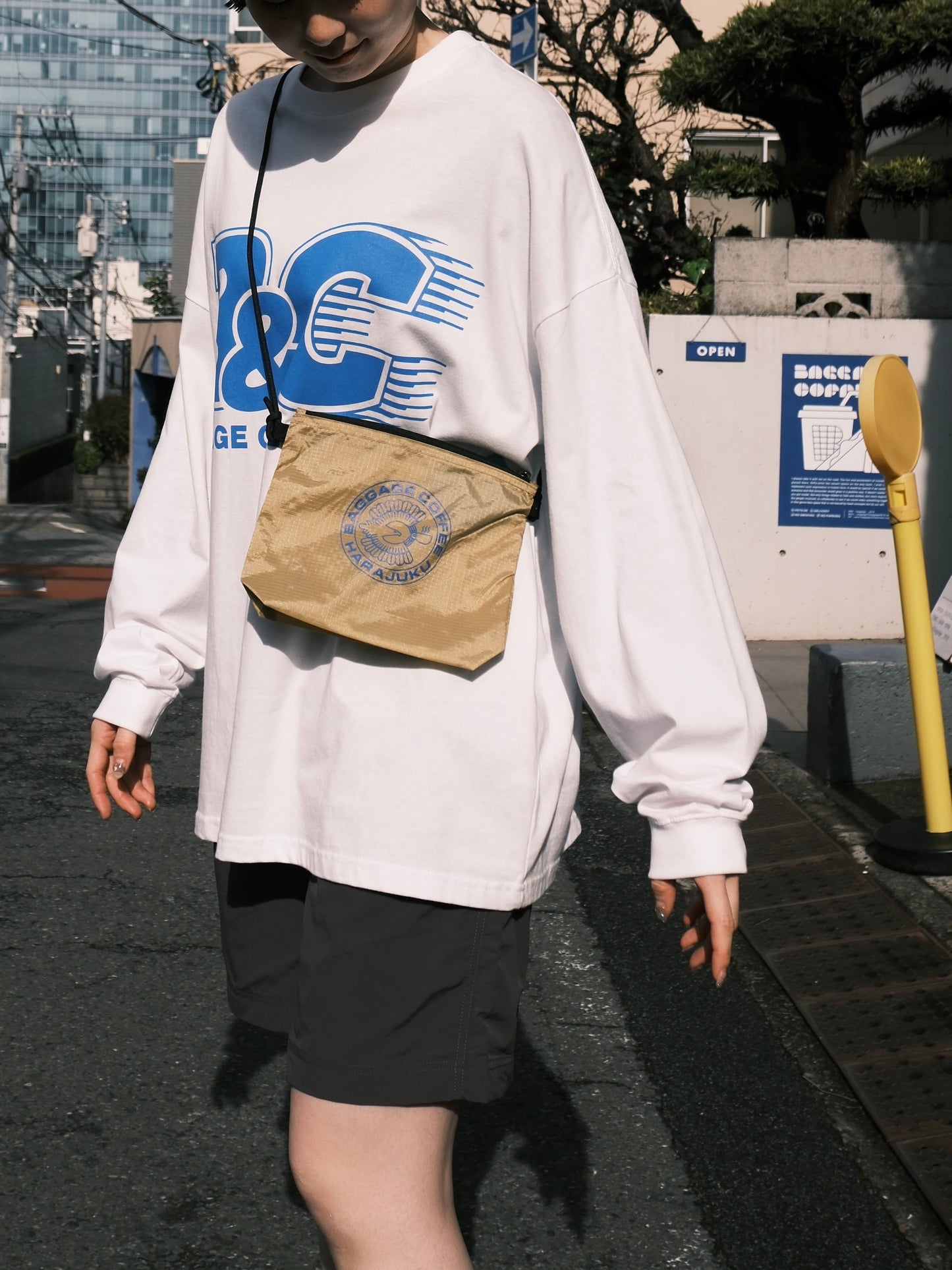 BAGGAGE SACOCHE WHITE