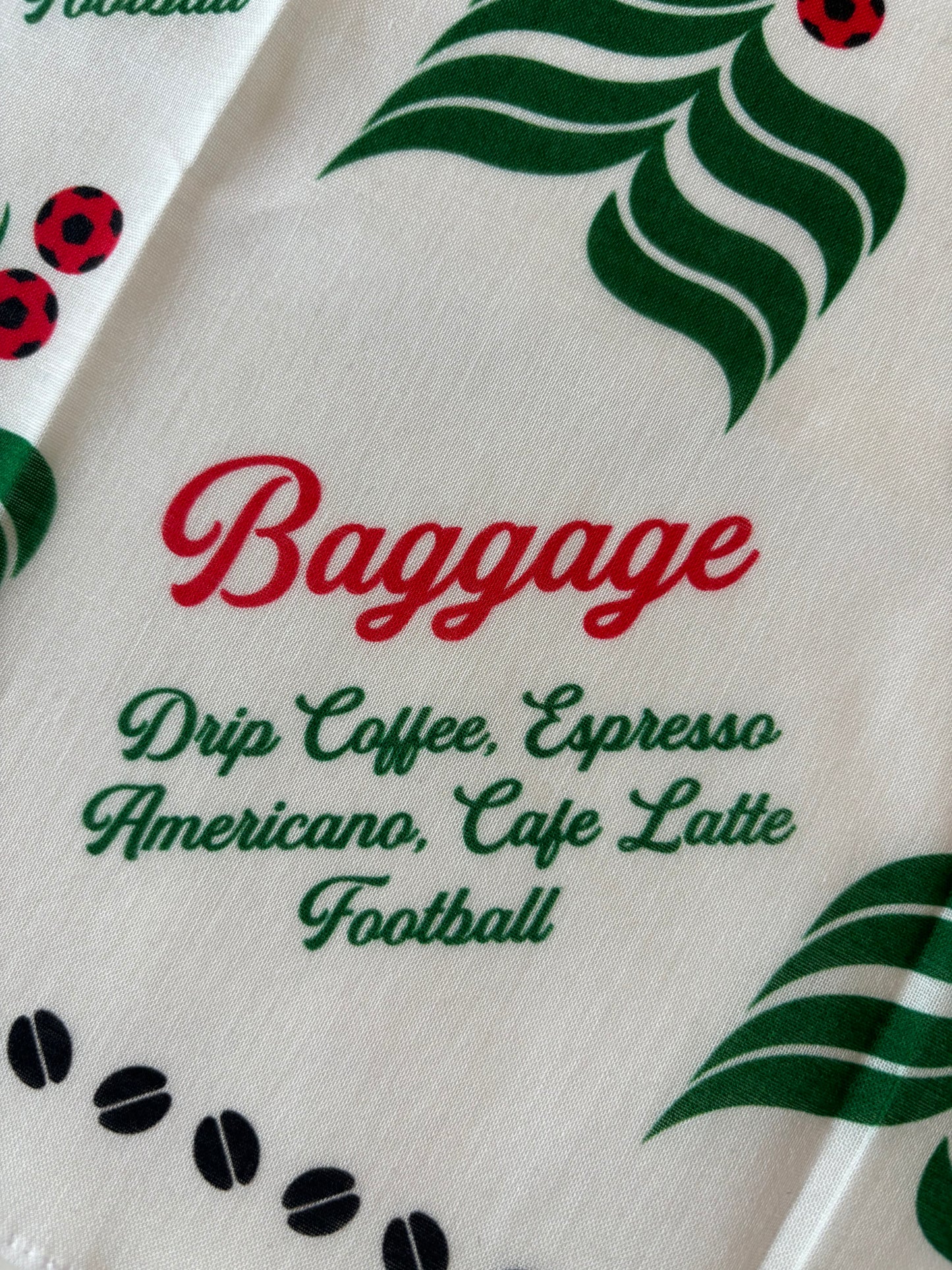 Baggage coffee cherry bandana