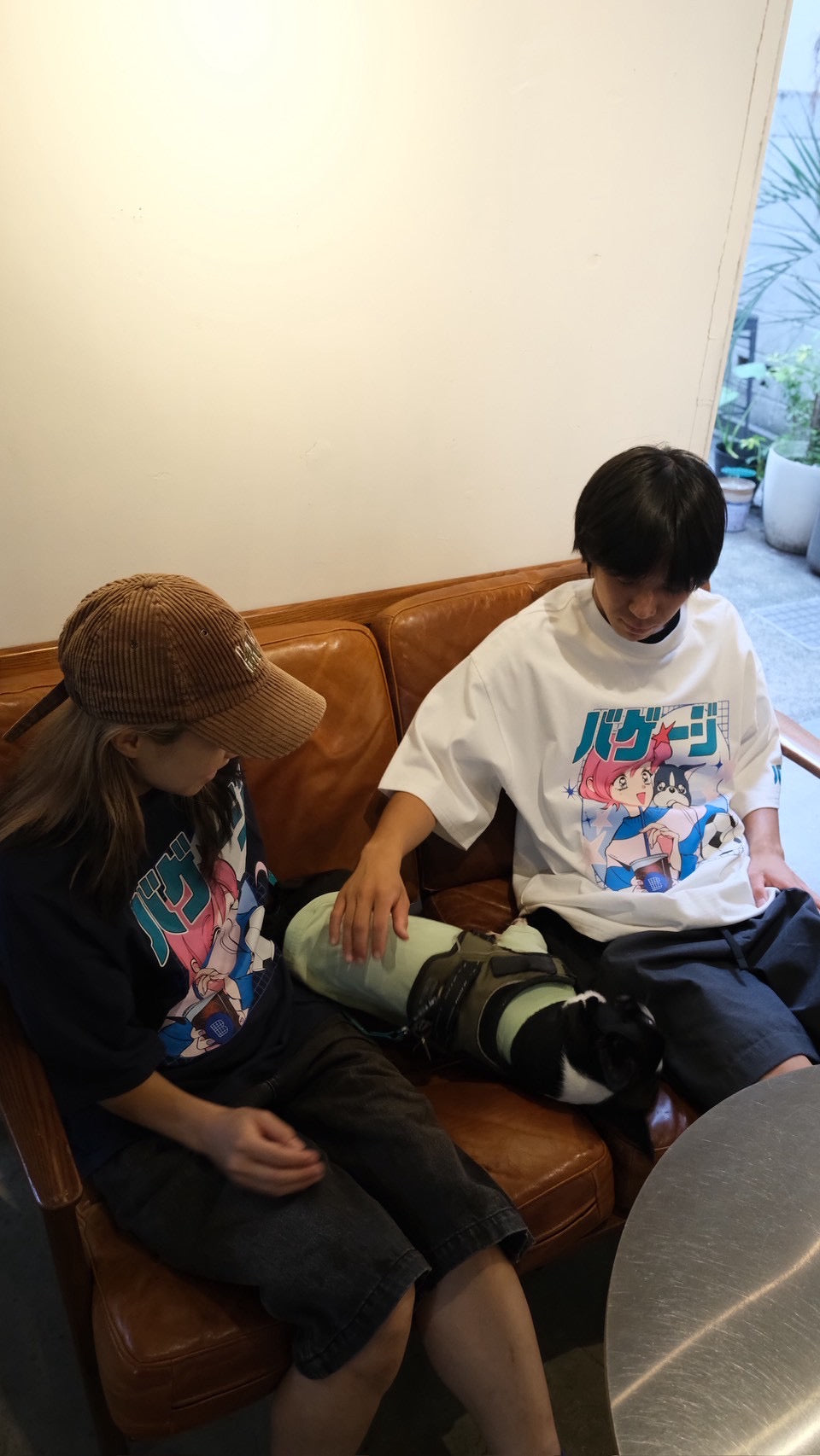 火曜び　バゲージTシャツ　NAVY