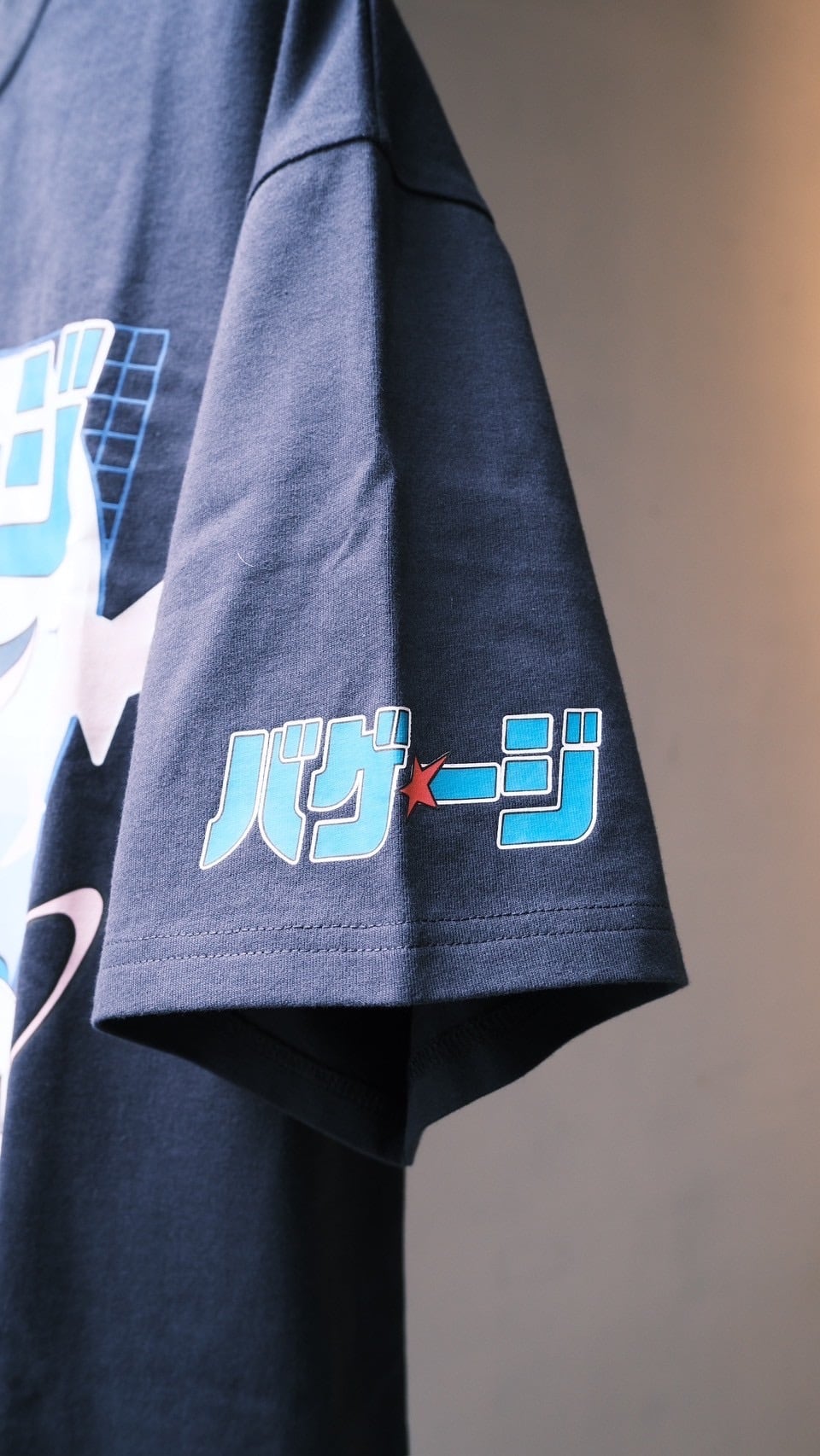 火曜び　バゲージTシャツ　NAVY